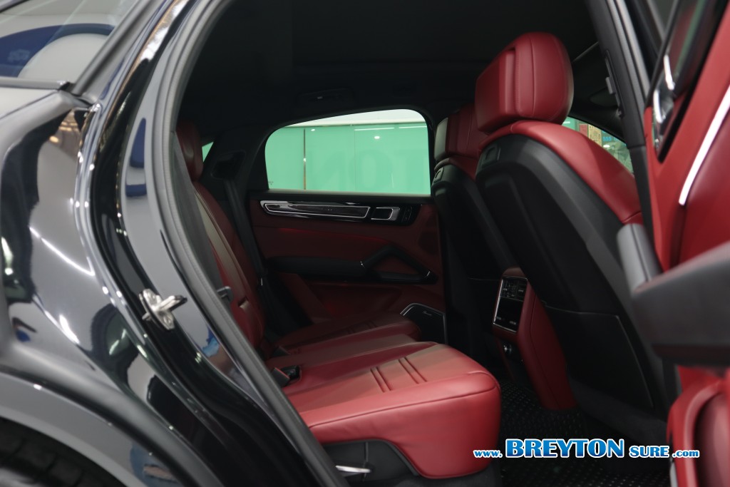 PORSCHE CAYENNE  3.0 E-Hybrid Coupe AT ปี 2021 ราคา 5,290,000 บาท #BT2023091504 #10