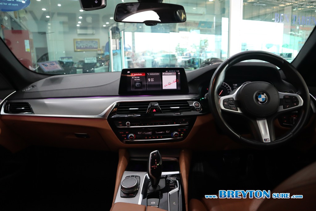 BMW SERIES 5 G30 520d M-Sport AT ปี 2020 ราคา 1,499,000 บาท #BT2024041004 #17