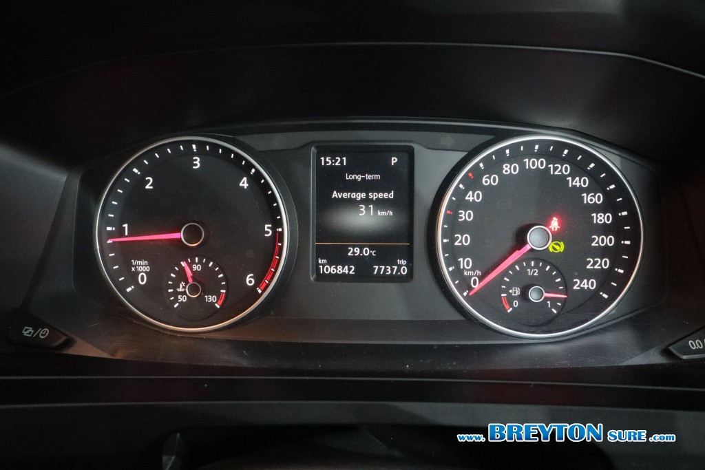 VOLKSWAGEN CARAVELLE  2.0 TDi COMFORTLINE 2 AT ปี 2018 ราคา 999,000 บาท #BT2024101501 #16