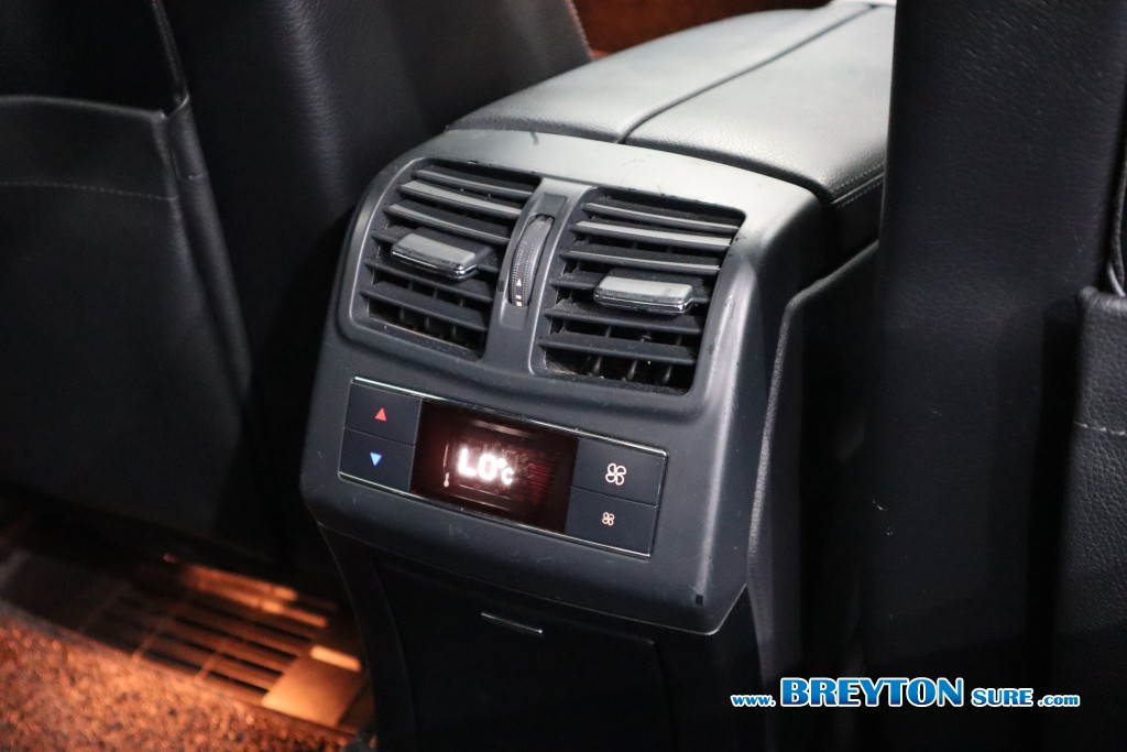 MERCEDES-BENZ E-CLASS W 212 E 300 [BlueTEC HYBRID] AT ปี 2015 ราคา 499,000 บาท #BT2025051601 #22