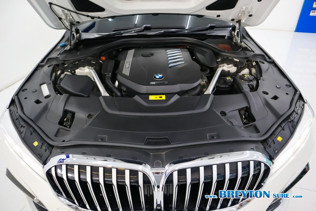 BMW SERIES 7 G12 745 Le M-Sport AT ปี 2020 ราคา 1,799,000 บาท #BT2025061101 #8