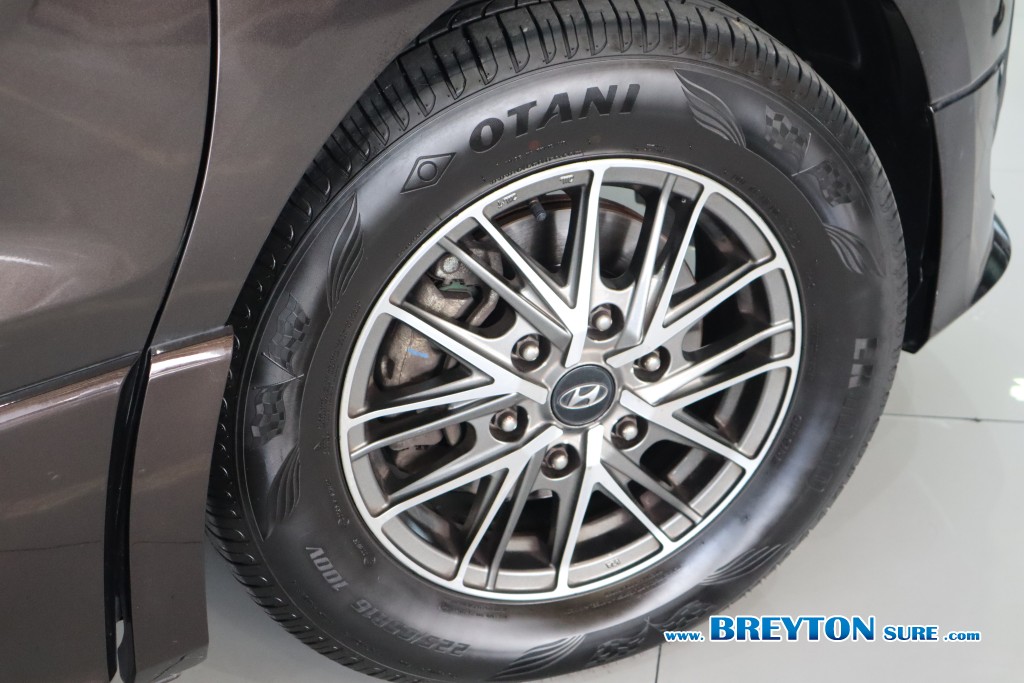 HYUNDAI H-1  2.5 CRDi [Deluxe] AT ปี 2022 ราคา 1,159,000 บาท #BT2025062202 #25