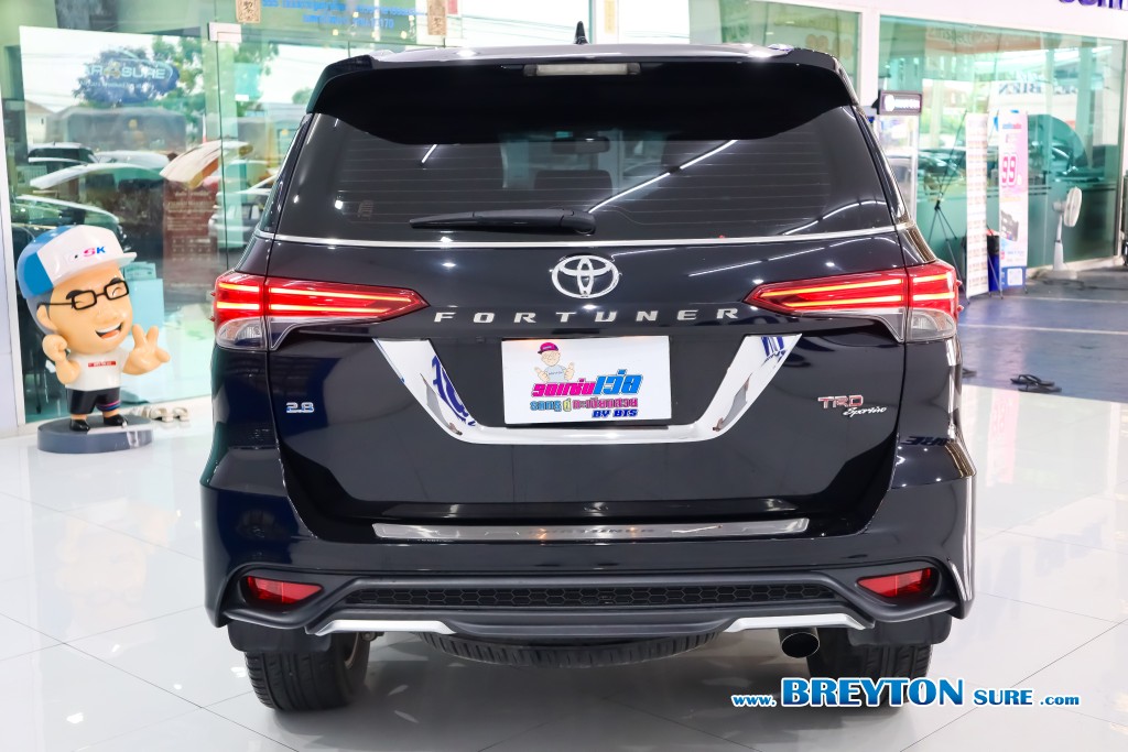 TOYOTA FORTUNER  2.8 TRD Sportivo 2wd AT ปี 2019 ราคา 949,000 บาท #BT2025070301 #4