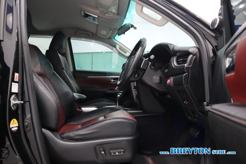 TOYOTA FORTUNER  2.8 TRD Sportivo 2wd AT ปี 2019 ราคา 949,000 บาท #BT2025070301 #9