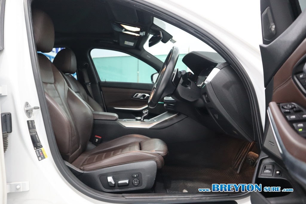 BMW SERIES 3 G20 330e Plug-in Hybrid AT ปี 2020 ราคา 1,099,000 บาท #BT2025070902 #8