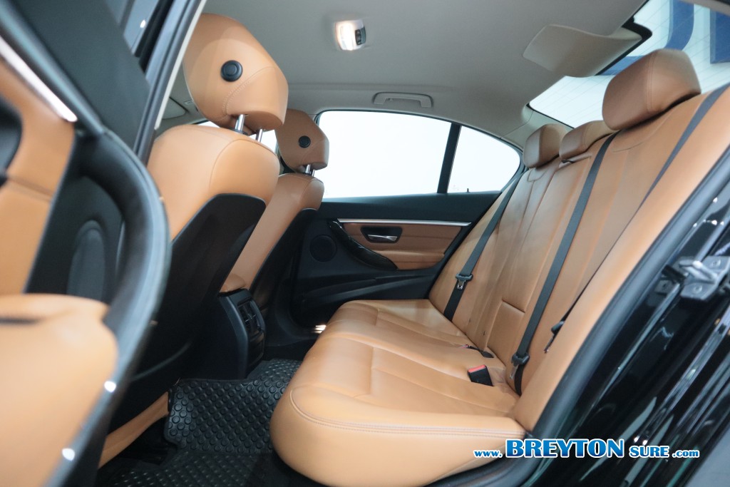 BMW SERIES 3 F30 320d Iconic AT ปี 2019 ราคา 729,000 บาท #BT2025080302 #11