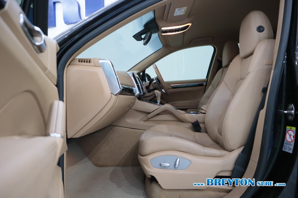 PORSCHE CAYENNE S  E-Hybrid 3.0 V6 AT ปี 2016 ราคา 1,699,000 บาท #BT2025080601 #12
