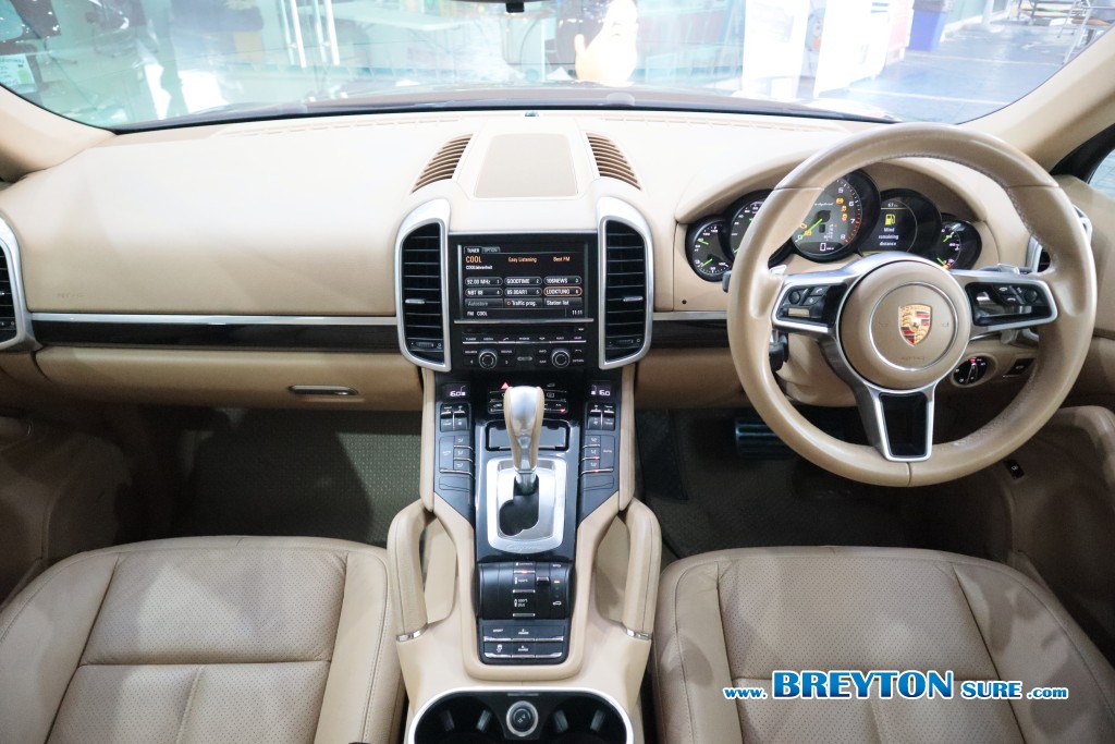 PORSCHE CAYENNE S  E-Hybrid 3.0 V6 AT ปี 2016 ราคา 1,699,000 บาท #BT2025080601 #17