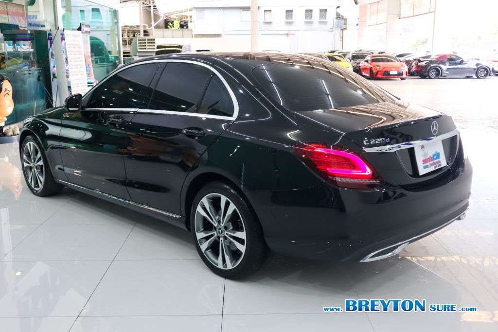 MERCEDES-BENZ C-CLASS W 205 C 220d Avantgarde AT ปี 2019 ราคา 999,000 บาท #BT2025081303 #5
