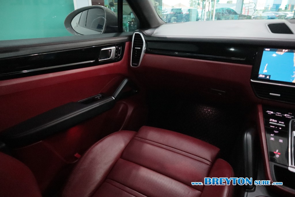 PORSCHE CAYENNE  3.0 E-Hybrid Coupe AT ปี 2021 ราคา 3,999,000 บาท #BT2025081401 #22