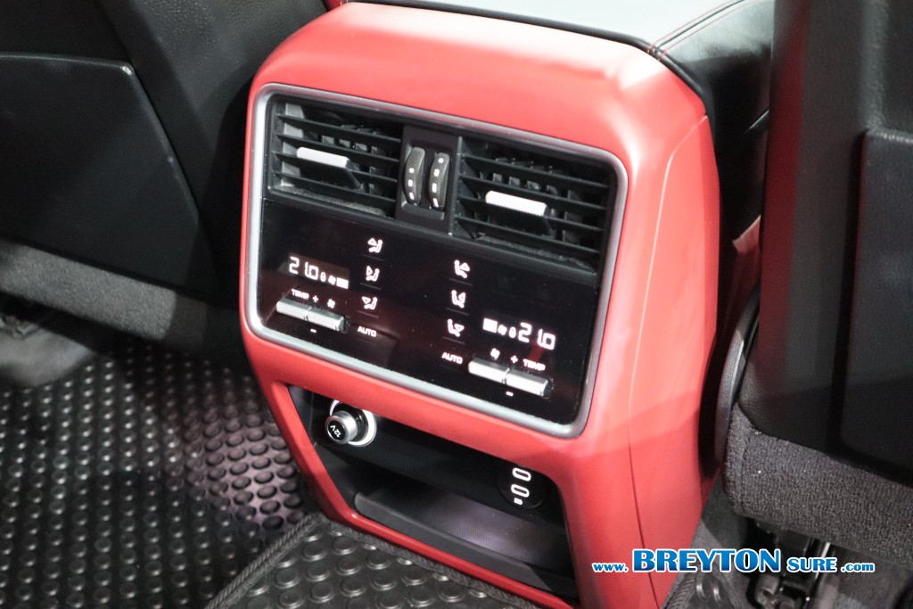 PORSCHE CAYENNE  3.0 E-Hybrid Coupe AT ปี 2021 ราคา 3,999,000 บาท #BT2025081401 #25