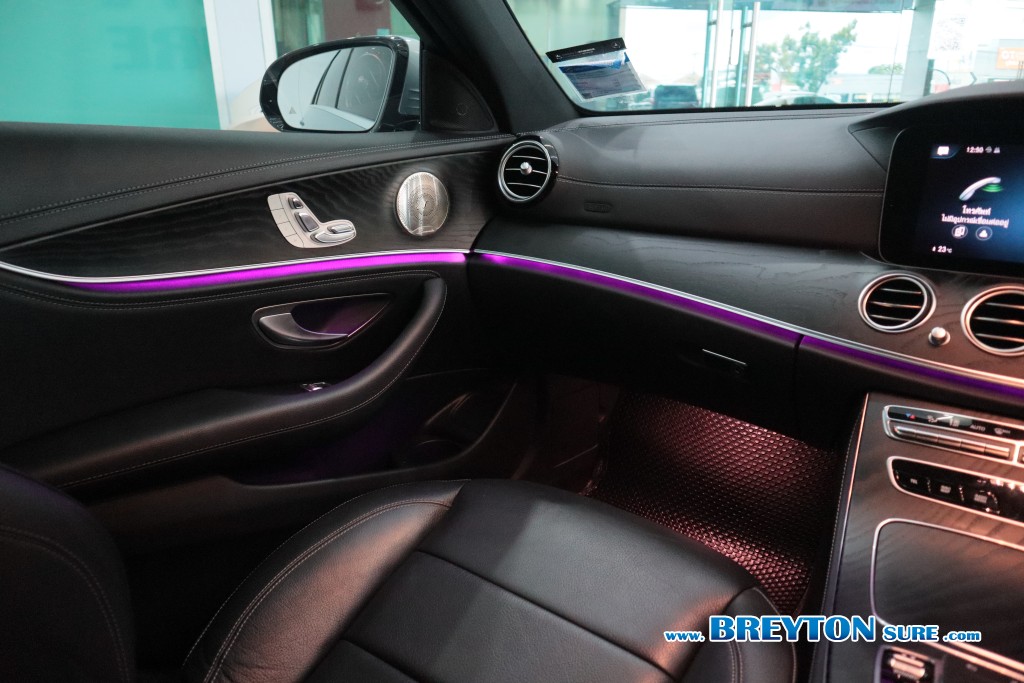 MERCEDES-BENZ E-CLASS W 213 E300e AMG Dynamic AT ปี 2023 ราคา 1,859,000 บาท #BT2025082302 #22