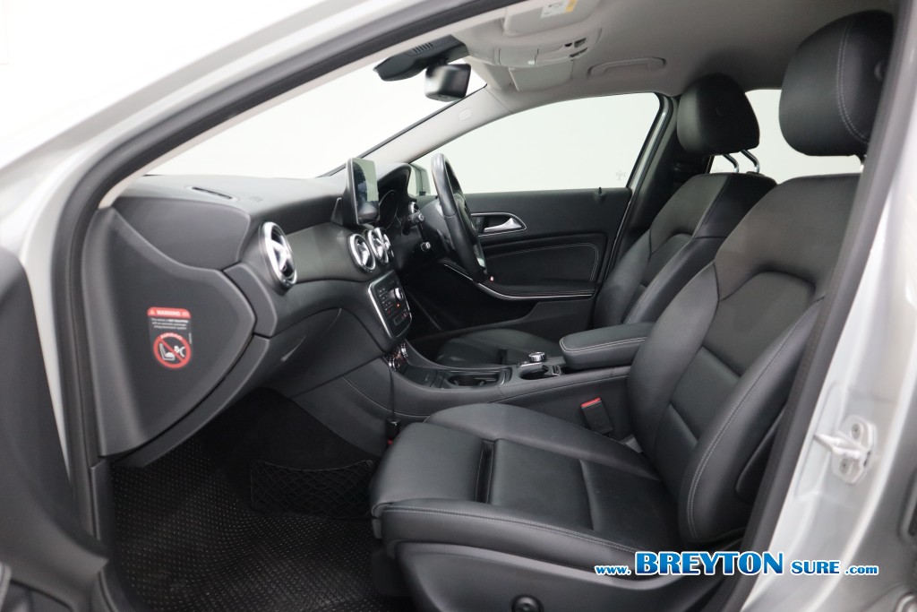 MERCEDES-BENZ GLA-CLASS W156 GLA 200 AT ปี 2017 ราคา 599,000 บาท #BT2025083101 #12