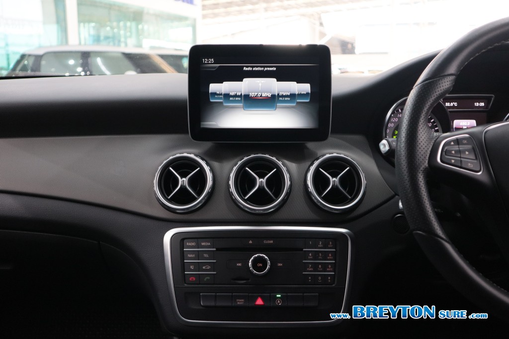 MERCEDES-BENZ GLA-CLASS W156 GLA 200 AT ปี 2017 ราคา 599,000 บาท #BT2025083101 #19