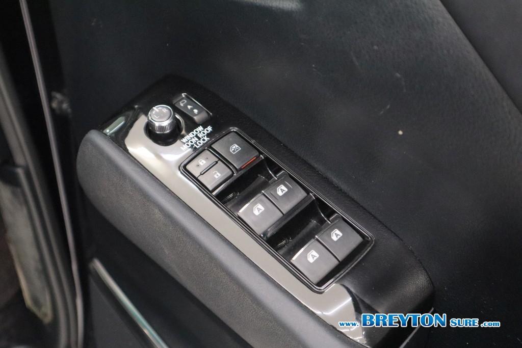 TOYOTA VELLFIRE  2.5 [ZG] AT ปี 2016 ราคา 1,359,000 บาท #BT2025090201 #15