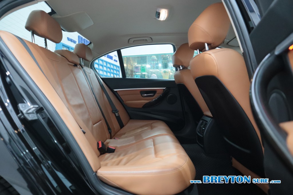 BMW SERIES 3 F30 320d Iconic AT ปี 2018 ราคา 699,000 บาท #BT2025090602 #10