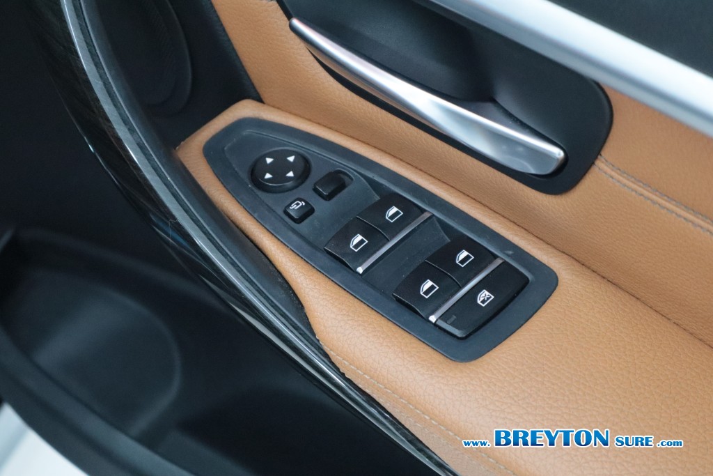 BMW SERIES 3 F30 320d Iconic AT ปี 2018 ราคา 699,000 บาท #BT2025090602 #13