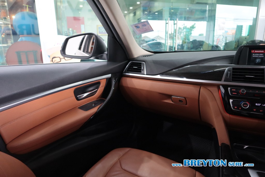 BMW SERIES 3 F30 320d Iconic AT ปี 2018 ราคา 699,000 บาท #BT2025090602 #21