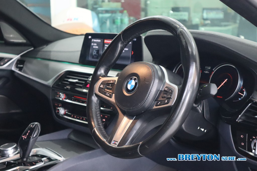 BMW SERIES 5 G30 530i M-sport AT ปี 2017 ราคา 1,059,000 บาท #BT2025090702 #13