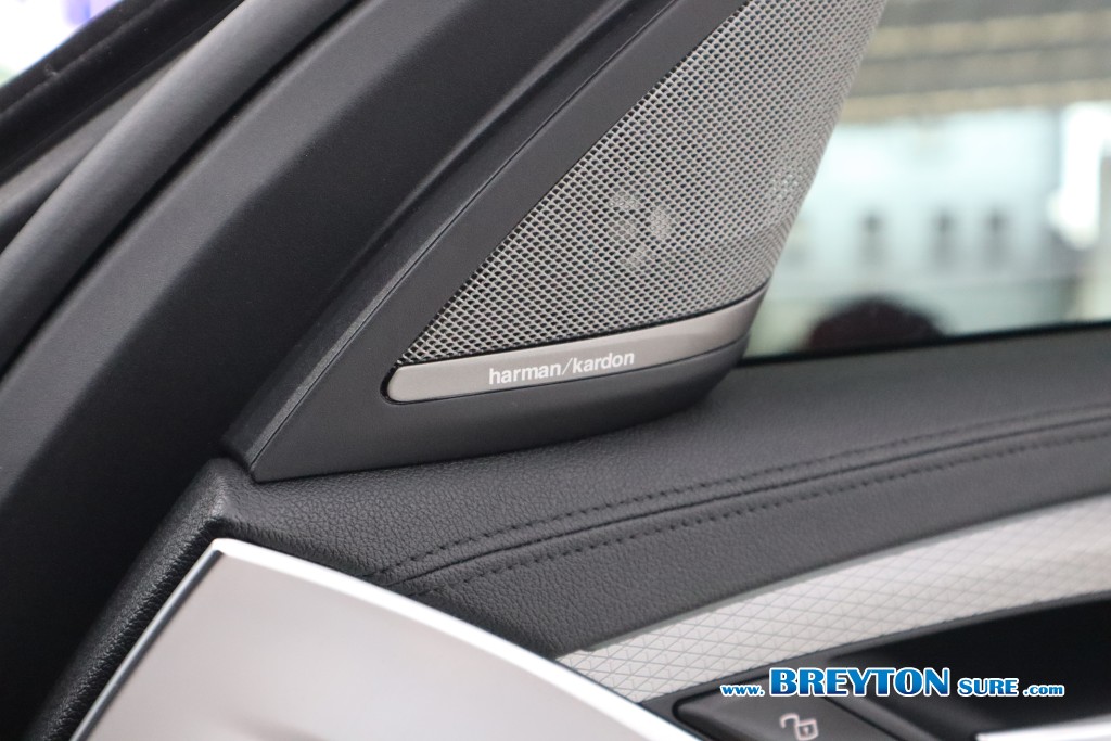 BMW SERIES 5 G30 530i M-sport AT ปี 2017 ราคา 1,059,000 บาท #BT2025090702 #18