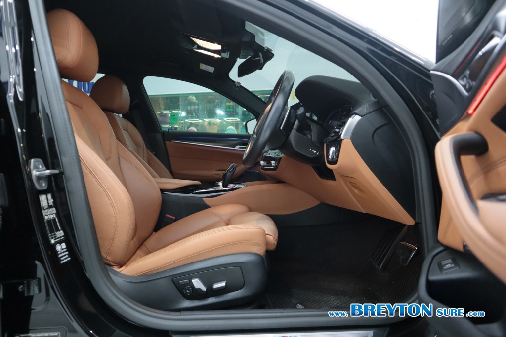 BMW SERIES 5 G30 520d M-Sport Lci AT ปี 2023 ราคา 1,759,000 บาท #BT2025100301 #8