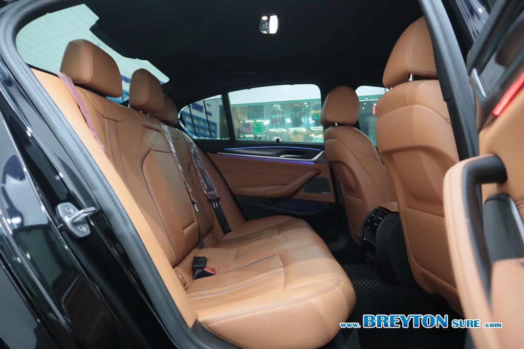BMW SERIES 5 G30 520d M-Sport Lci AT ปี 2023 ราคา 1,759,000 บาท #BT2025100301 #9