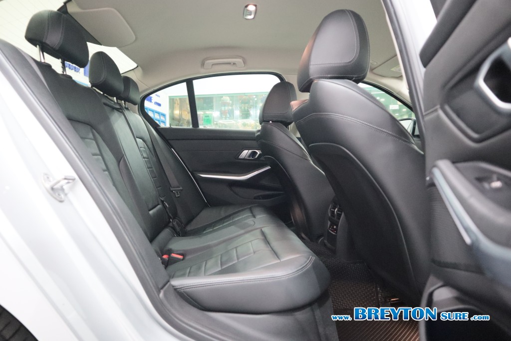 BMW SERIES 3 G20 320d Limousine AT ปี 2021 ราคา 999,000 บาท #BT2025100901 #9