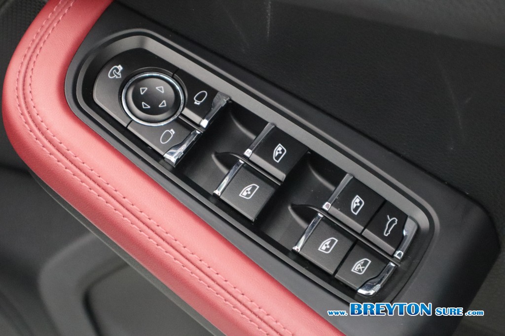 PORSCHE MACAN  2.0 4WD AT4WD. ปี 2024 ราคา 3,799,000 บาท #BT2025101001 #12