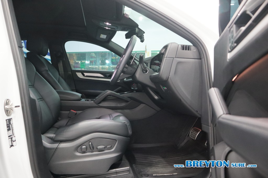 PORSCHE CAYENNE S  E-Hybrid 3.0 AT ปี 2025 ราคา 5,599,000 บาท #BT2025101602 #8