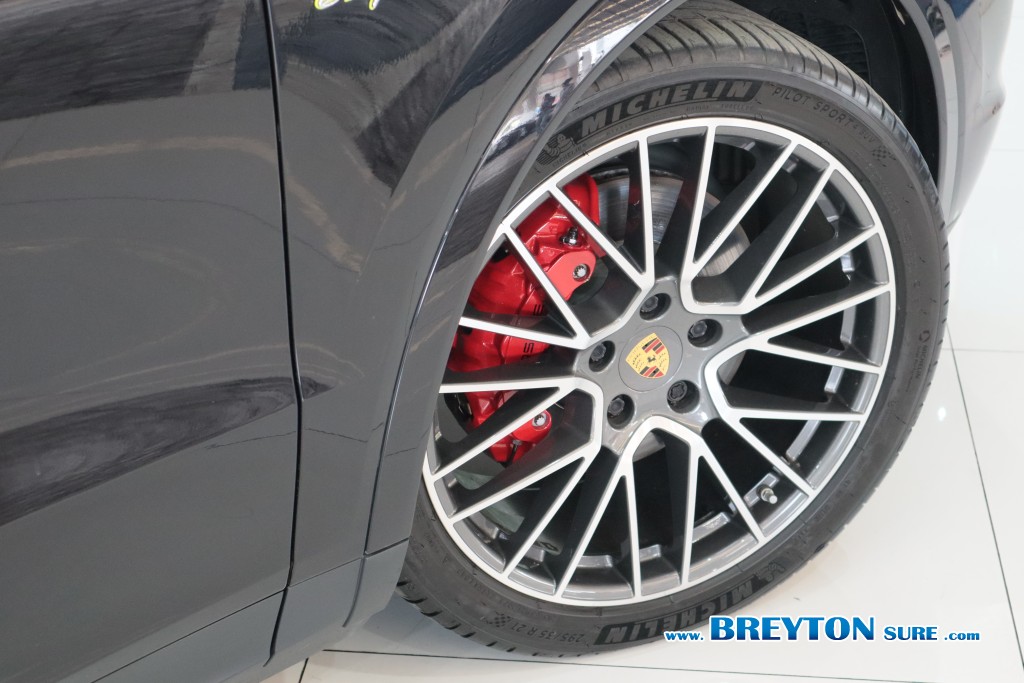 PORSCHE CAYENNE  3.0 E-Hybrid Coupe AT ปี 2021 ราคา 3,799,000 บาท #BT2025102301 #25