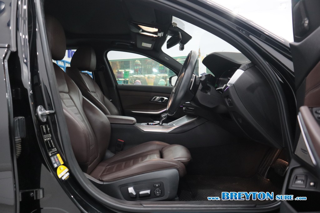 BMW SERIES 3 G20 330e M-Sport AT ปี 2021 ราคา 1,089,000 บาท #BT2025102302 #8
