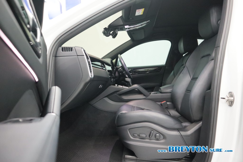 PORSCHE CAYENNE 3.0 E-Hybrid Coupe AT ปี 2022 ราคา 3,999,000 บาท #BT2025103101 #11
