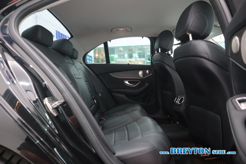 MERCEDES-BENZ C-CLASS W 205 C 220d Avantgarde AT ปี 2019 ราคา 999,000 บาท #BT2025111401 #10