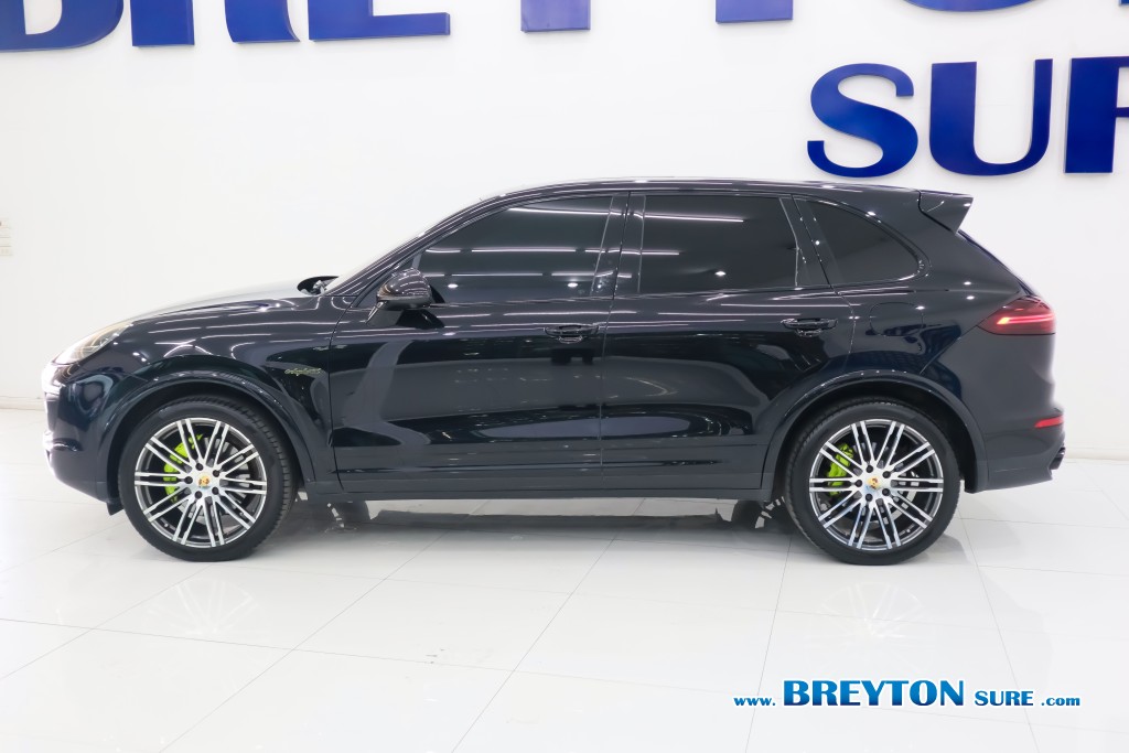 PORSCHE CAYENNE S  E-Hybrid 3.0 V6 AT ปี 2018 ราคา 1,499,000 บาท #BT2025112004 #5