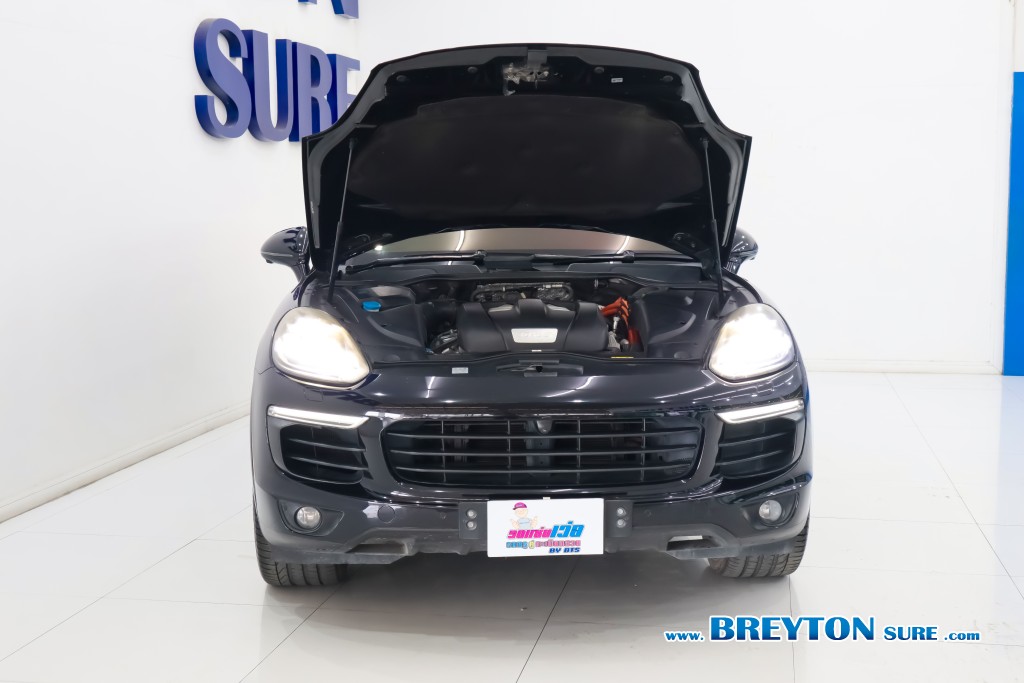 PORSCHE CAYENNE S  E-Hybrid 3.0 V6 AT ปี 2018 ราคา 1,499,000 บาท #BT2025112004 #7