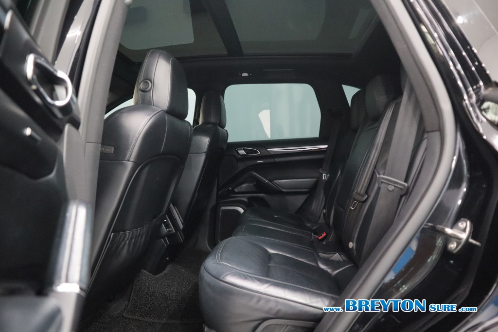 PORSCHE CAYENNE S  E-Hybrid 3.0 V6 AT ปี 2018 ราคา 1,499,000 บาท #BT2025112004 #10