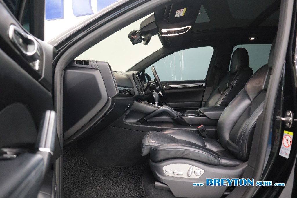 PORSCHE CAYENNE S  E-Hybrid 3.0 V6 AT ปี 2018 ราคา 1,499,000 บาท #BT2025112004 #11