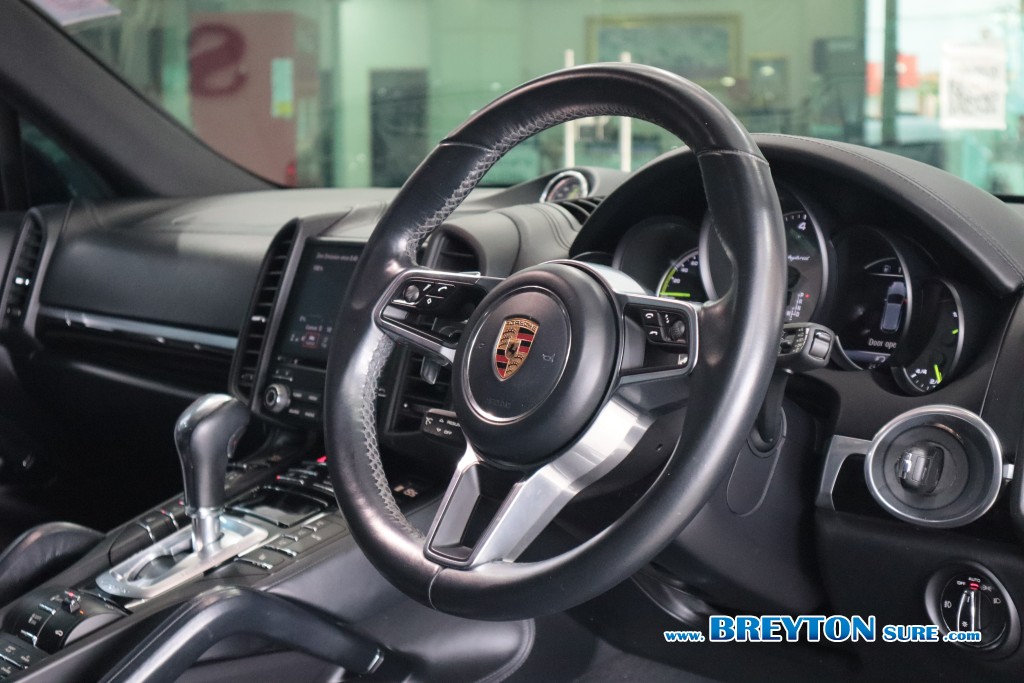 PORSCHE CAYENNE S  E-Hybrid 3.0 V6 AT ปี 2018 ราคา 1,499,000 บาท #BT2025112004 #14