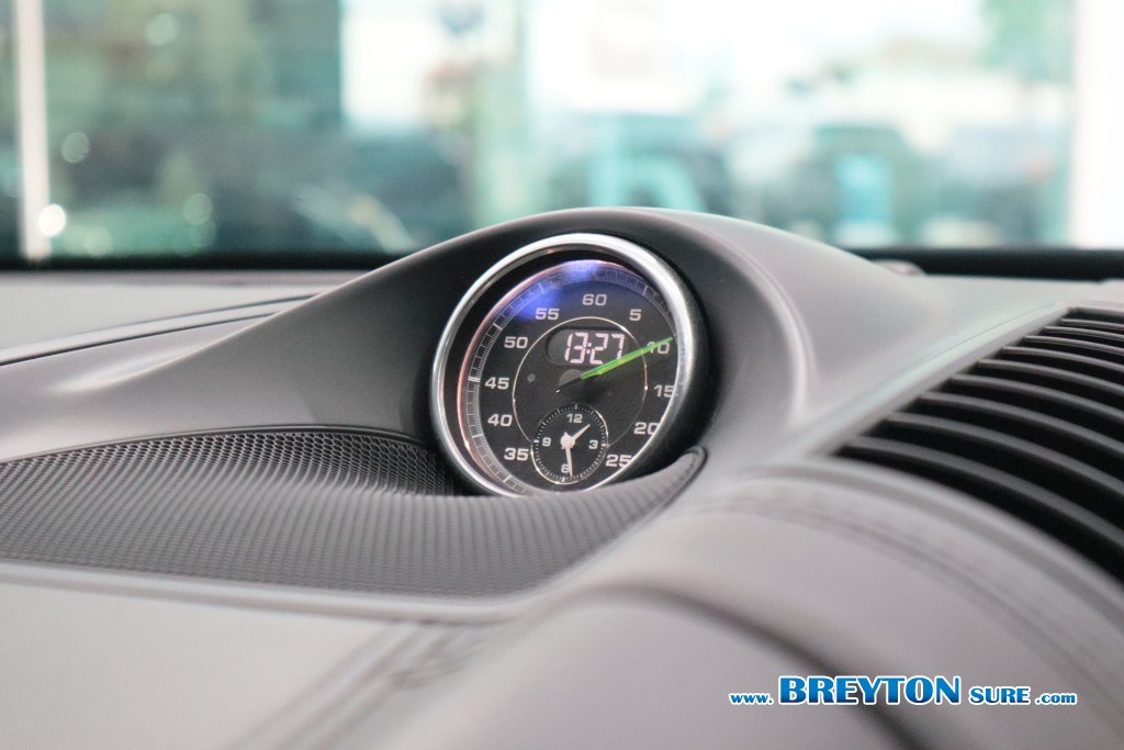 PORSCHE CAYENNE S  E-Hybrid 3.0 V6 AT ปี 2018 ราคา 1,499,000 บาท #BT2025112004 #17