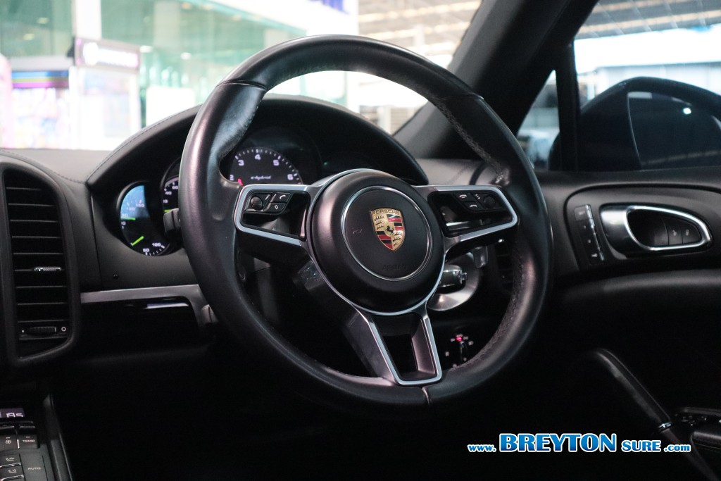 PORSCHE CAYENNE S  E-Hybrid 3.0 V6 AT ปี 2018 ราคา 1,499,000 บาท #BT2025112004 #20