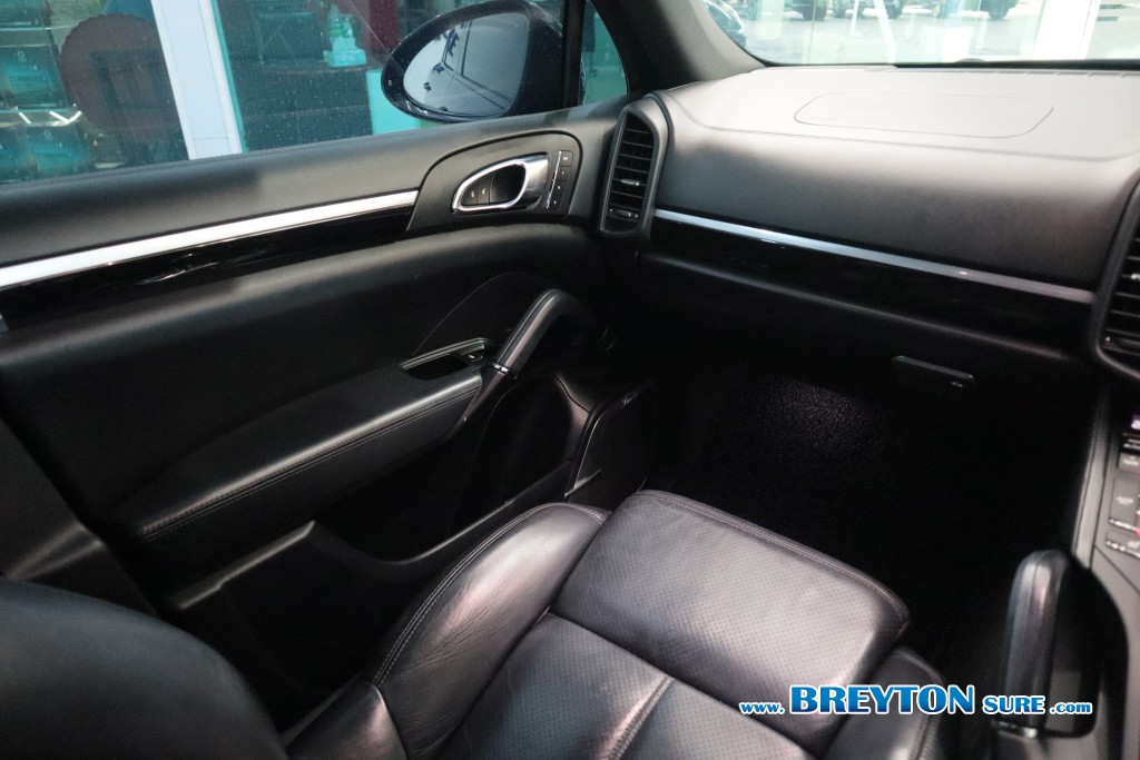 PORSCHE CAYENNE S  E-Hybrid 3.0 V6 AT ปี 2018 ราคา 1,499,000 บาท #BT2025112004 #22