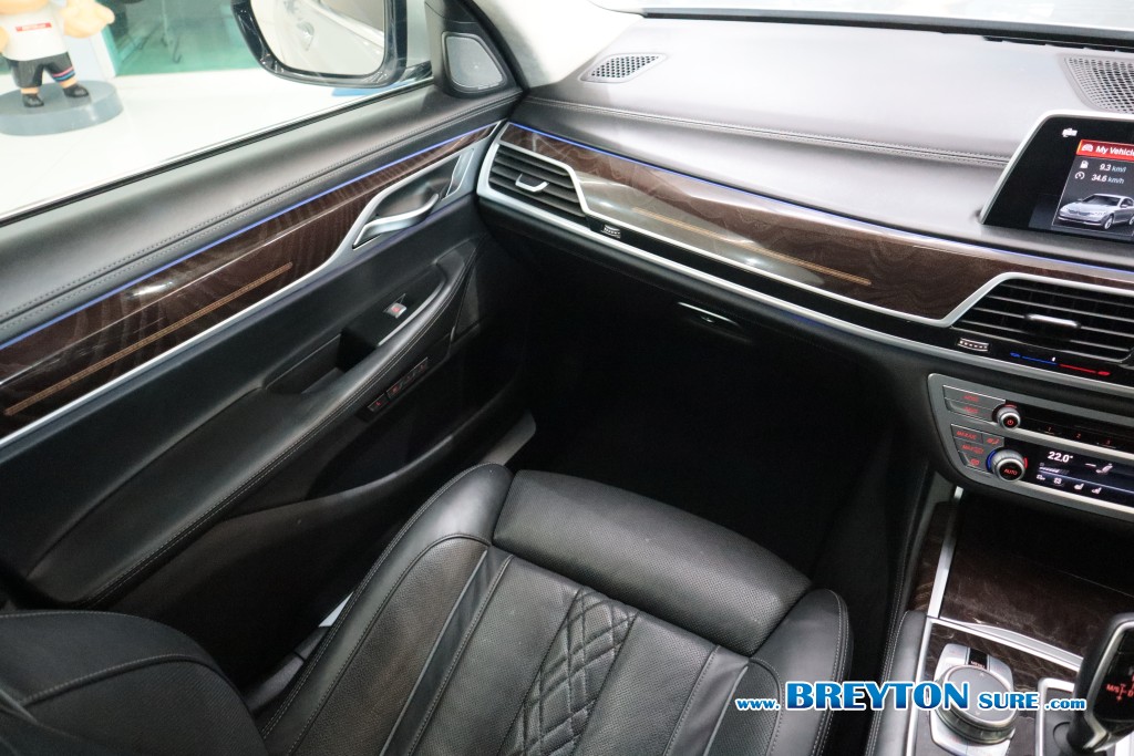 BMW SERIES 7 G12 740Le xDrive iPerformance AT ปี 2019 ราคา 1,189,000 บาท #BT2025112301 #25