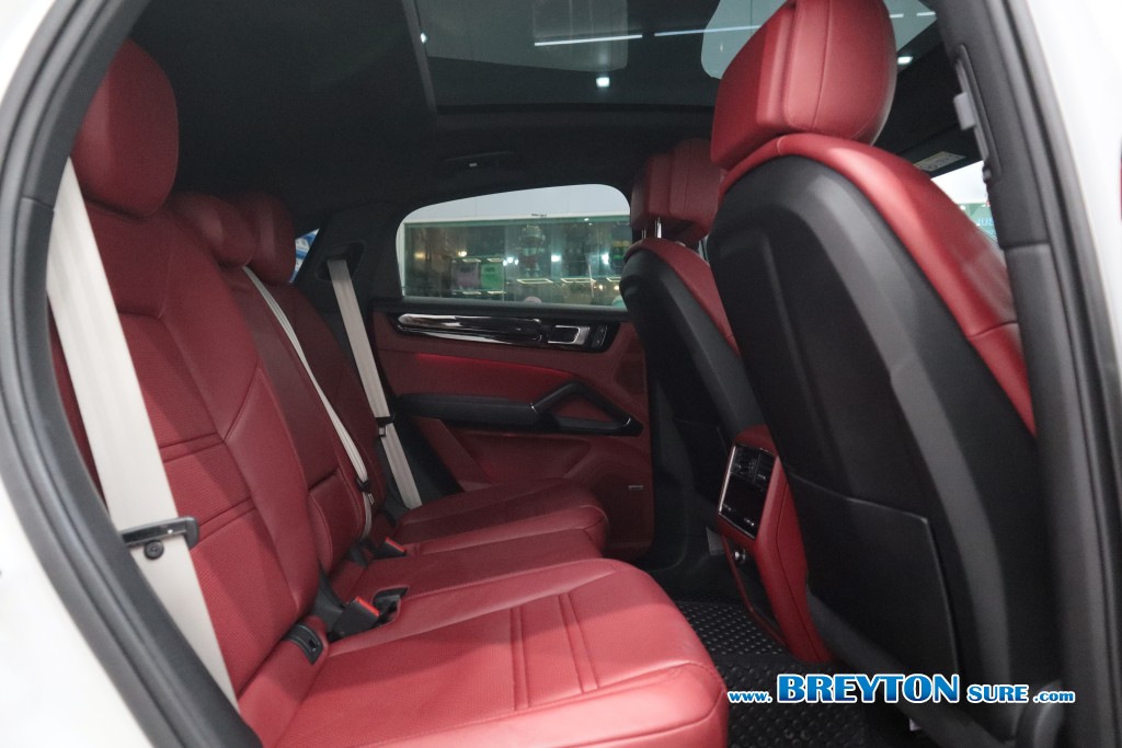 PORSCHE CAYENNE 3.0 E-Hybrid Coupe Platinum Edition AT ปี 2024 ราคา 4,599,000 บาท #BT2025112602 #9