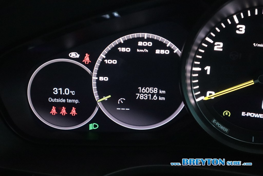 PORSCHE CAYENNE 3.0 E-Hybrid Coupe Platinum Edition AT ปี 2024 ราคา 4,599,000 บาท #BT2025112602 #16