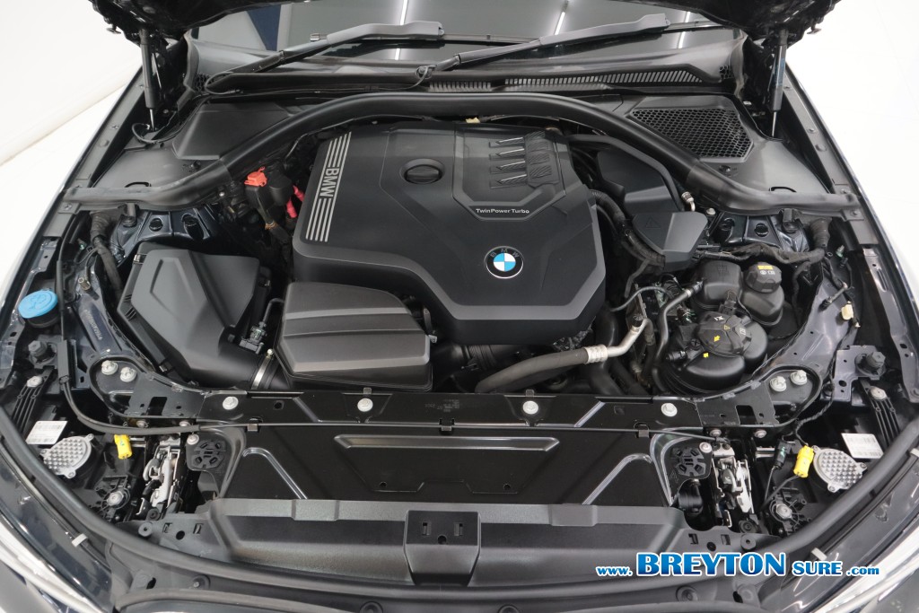 BMW SERIES 3 G28 330Li M-Sport AT ปี 2022 ราคา 1,359,000 บาท #BT2025112603 #8