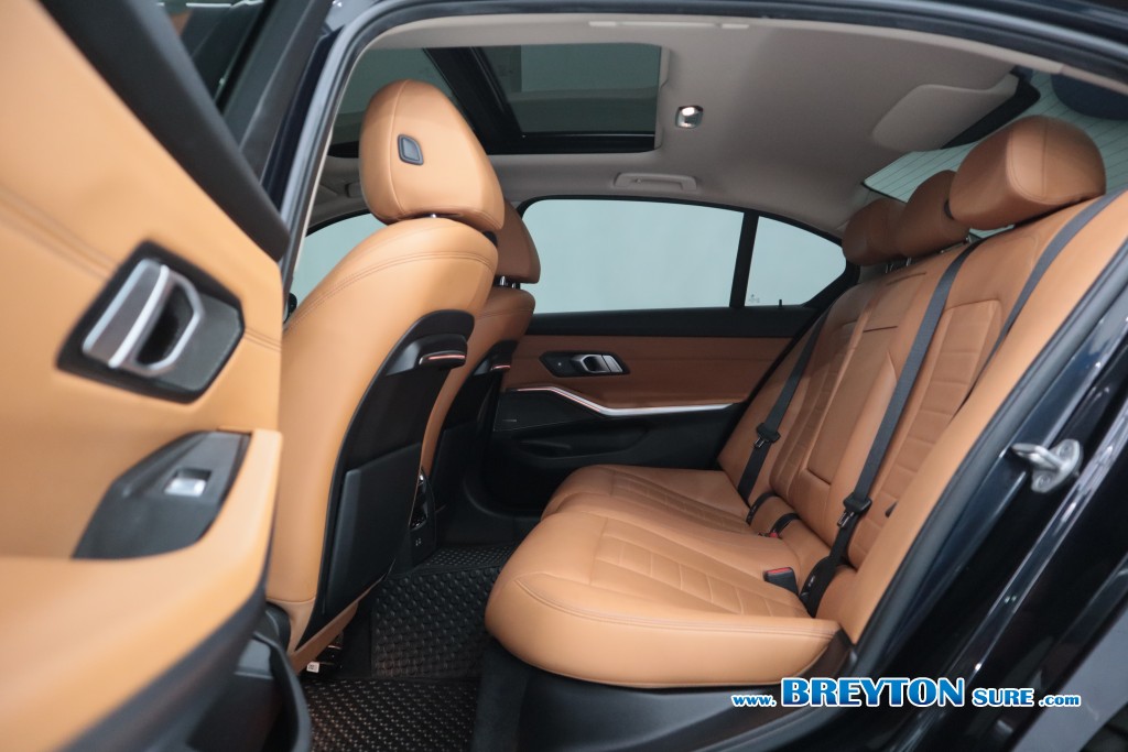 BMW SERIES 3 G28 330Li M-Sport AT ปี 2022 ราคา 1,359,000 บาท #BT2025112603 #11