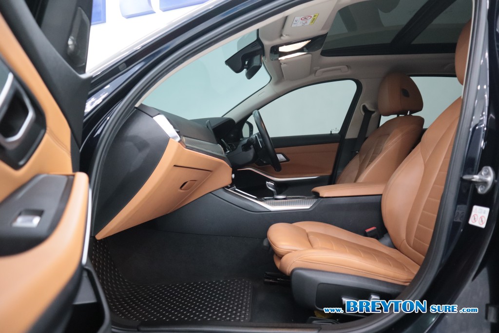 BMW SERIES 3 G28 330Li M-Sport AT ปี 2022 ราคา 1,359,000 บาท #BT2025112603 #12