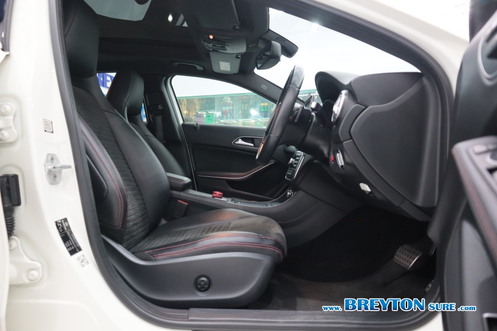 MERCEDES-BENZ GLA-CLASS W156 GLA 250 AT ปี 2017 ราคา 499,000 บาท #BT2025120702 #8