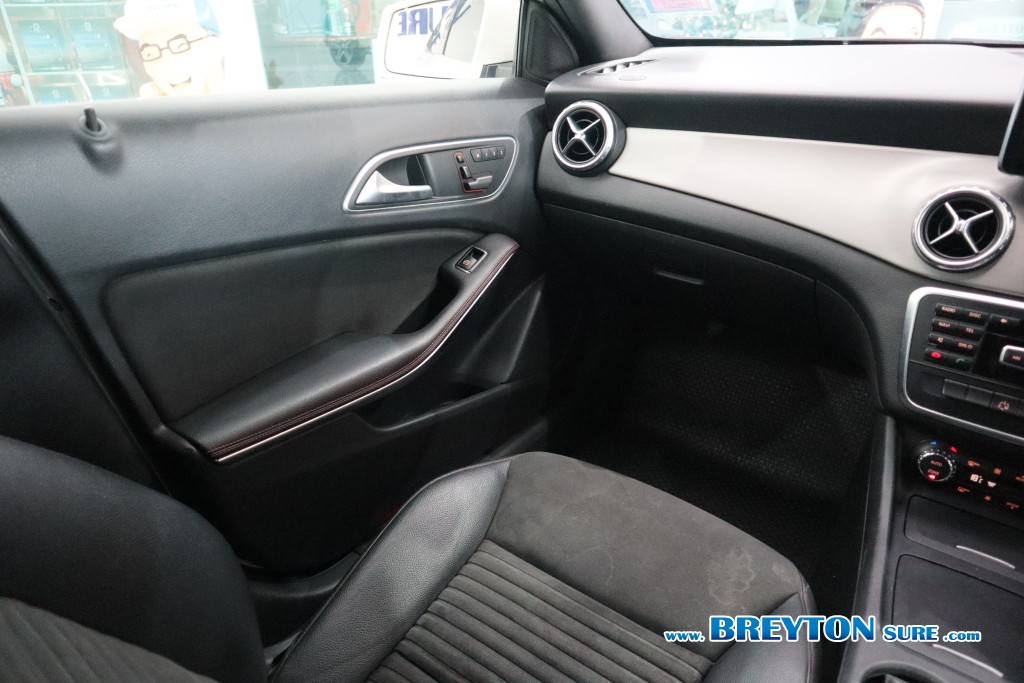 MERCEDES-BENZ GLA-CLASS W156 GLA 250 AT ปี 2017 ราคา 499,000 บาท #BT2025120702 #20