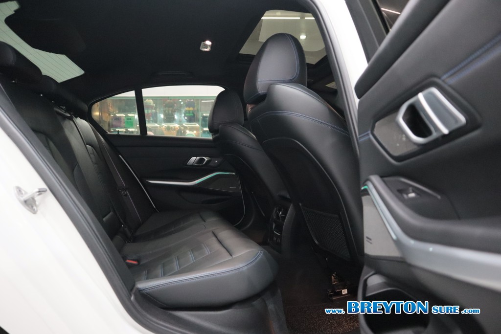 BMW SERIES 3 G20 M340i xDrive AT ปี 2021 ราคา 2,399,000 บาท #BT2025121102 #9